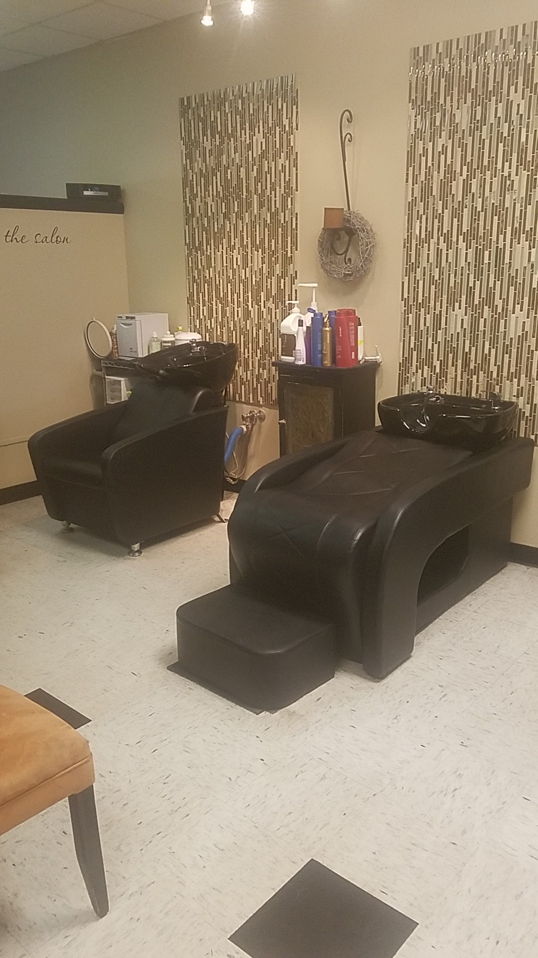 Tres Belle A Salon 1